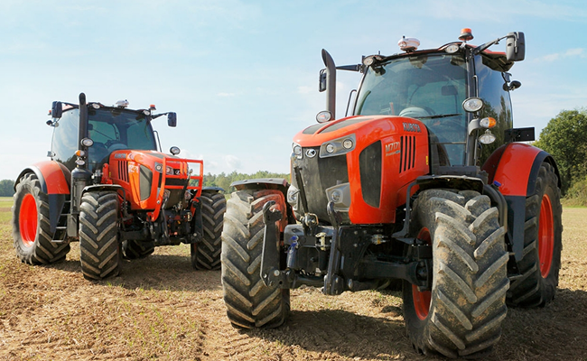 クボタミニショベル点検作業