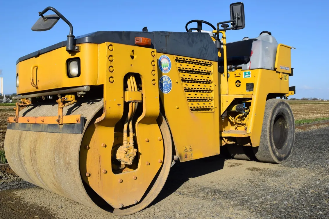 株式会社泉リース_作業風景5