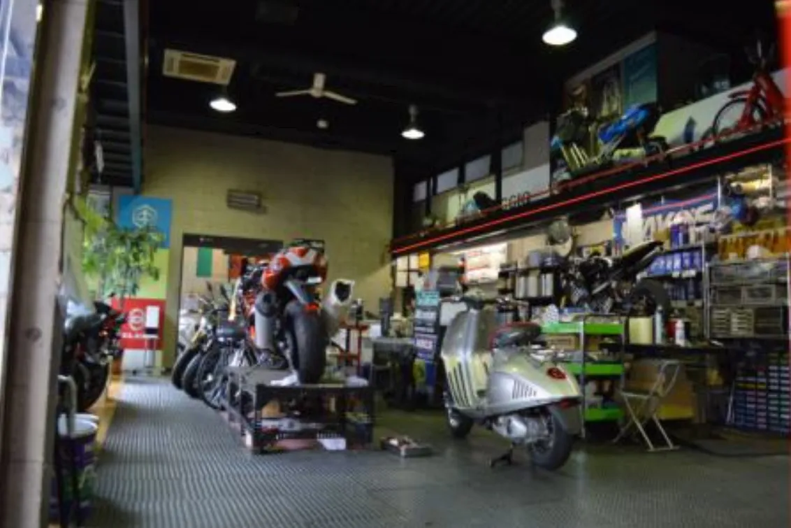 株式会社エスシーエス_SCS白山本店_展示車両