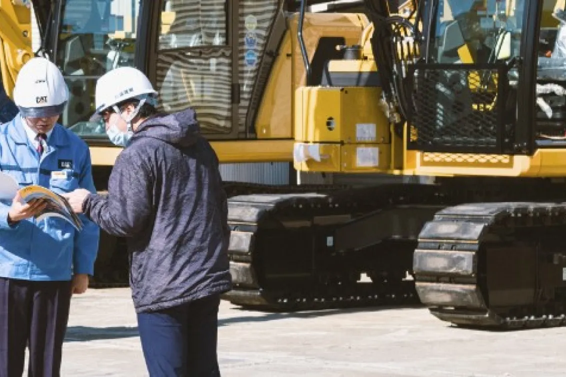 四国建販株式会社_本社_打ち合わせ風景