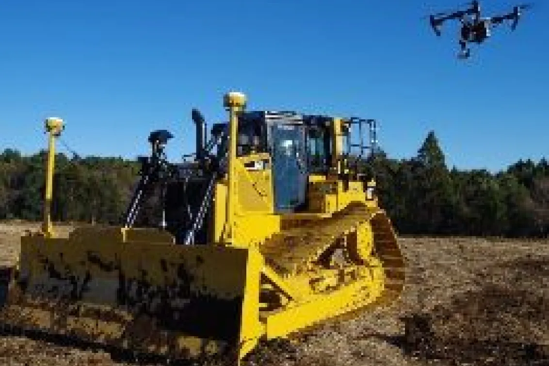 新光重機株式会社_八千代営業所_建機