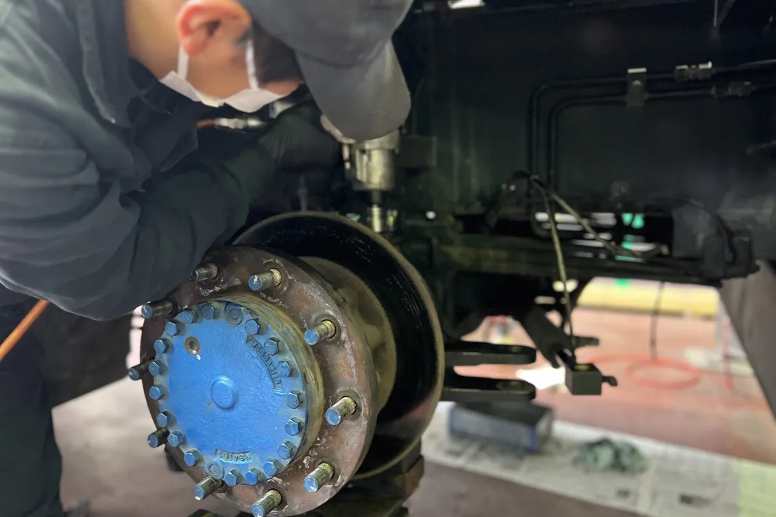 東栄自動車工業株式会社_本社工場_社員