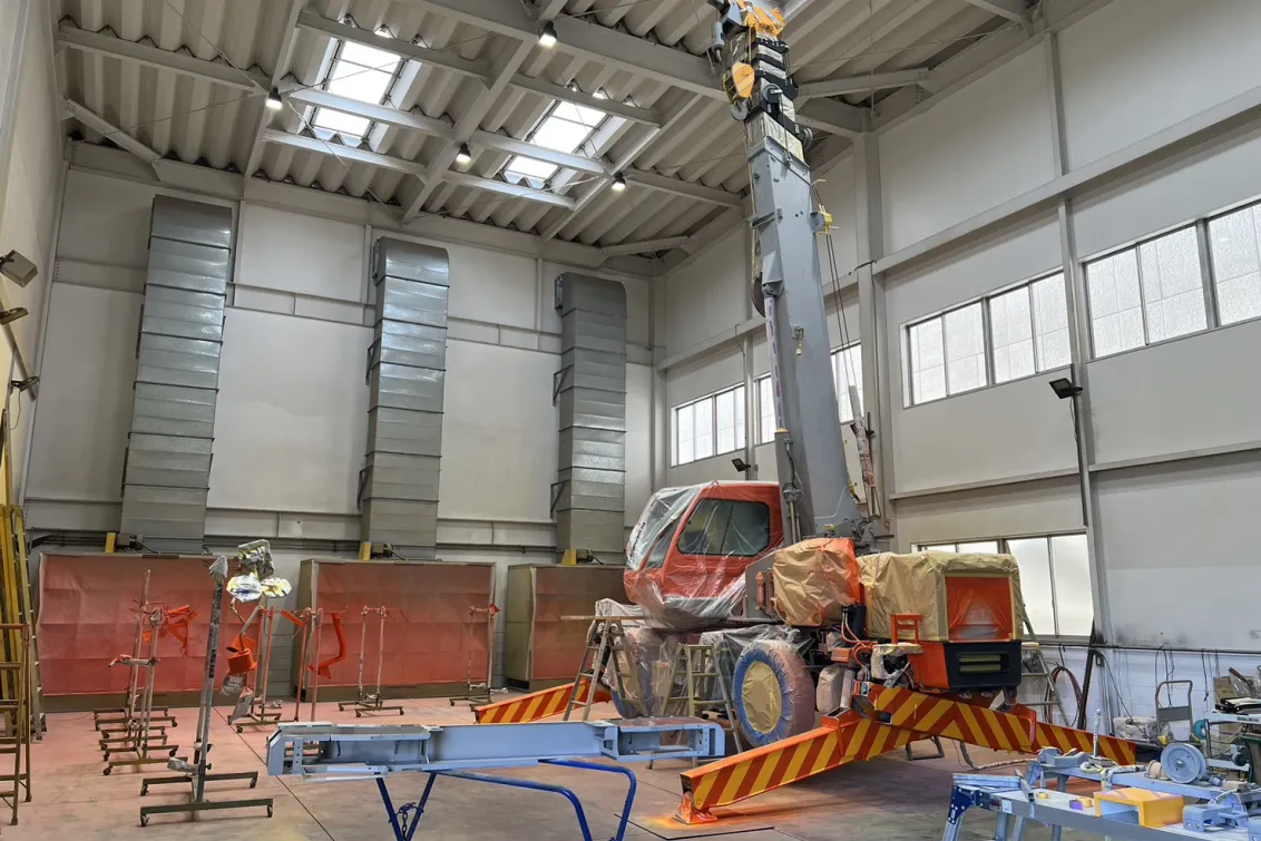 東栄自動車工業株式会社_本社工場_塗装部門