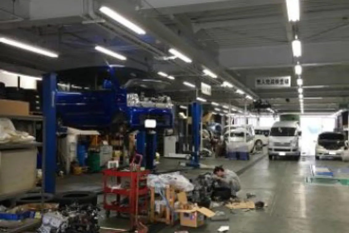 フジ自動車工業株式会社_本社_自動車整備工場