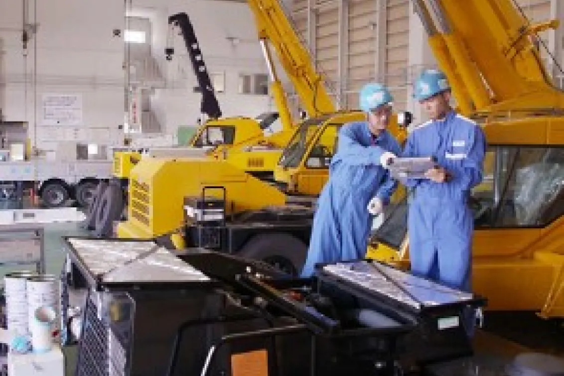 株式会社タダノテクノ東日本_新木場工場_整備スタッフ2