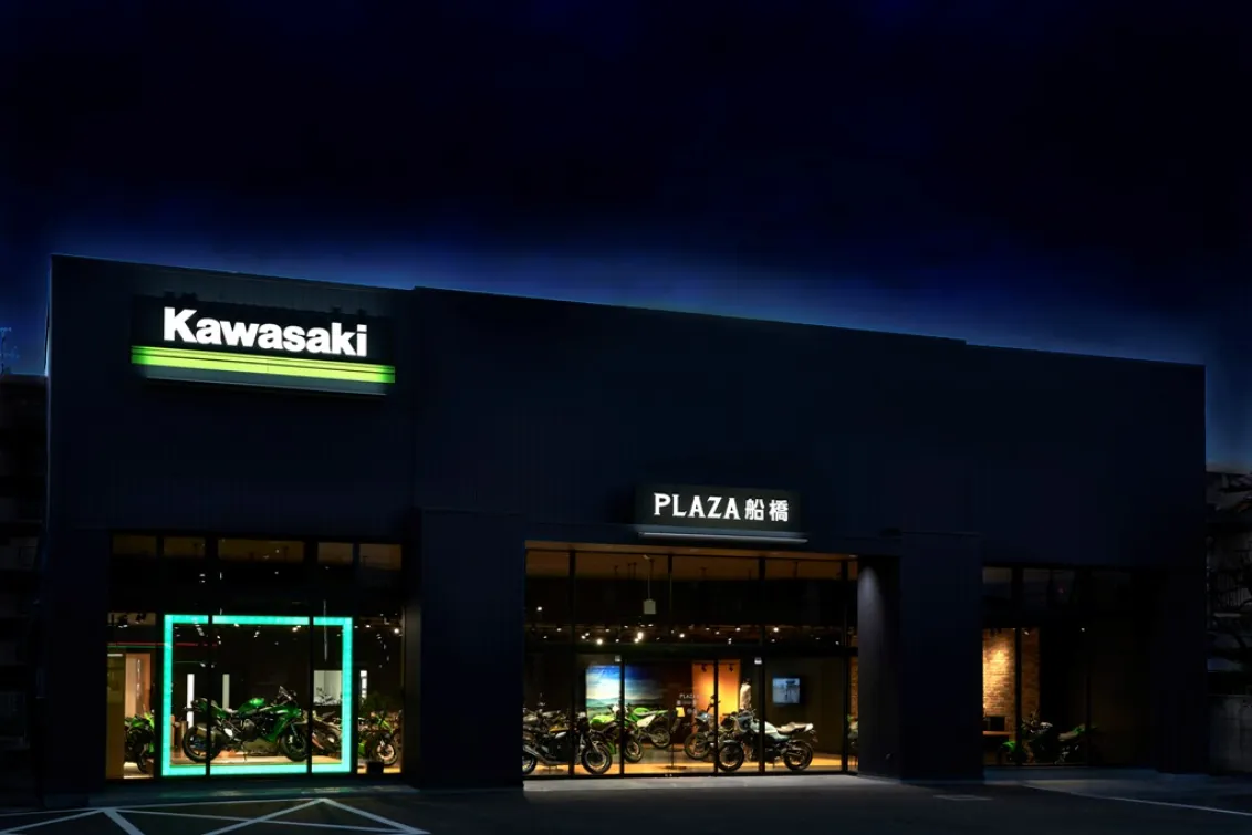 株式会社ビー・フリー_カワサキプラザ船橋_外観3