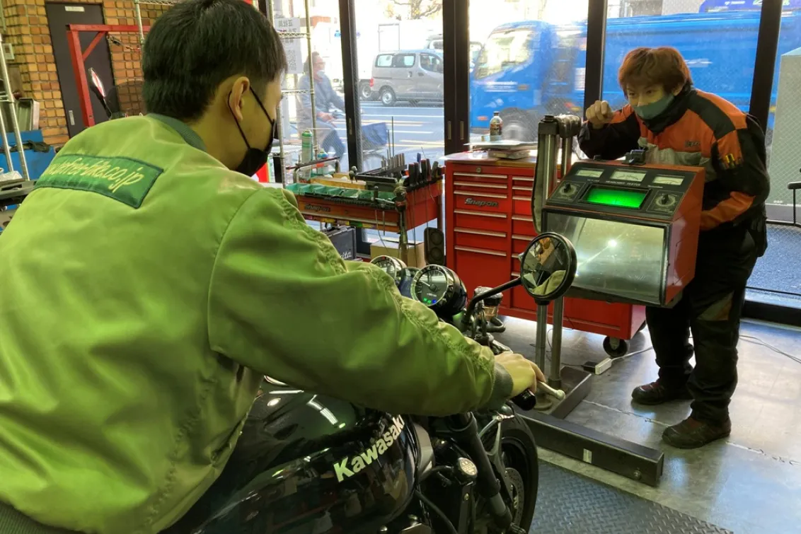 株式会社ビー・フリー_ビーフリー世田谷用賀店_整備スタッフ