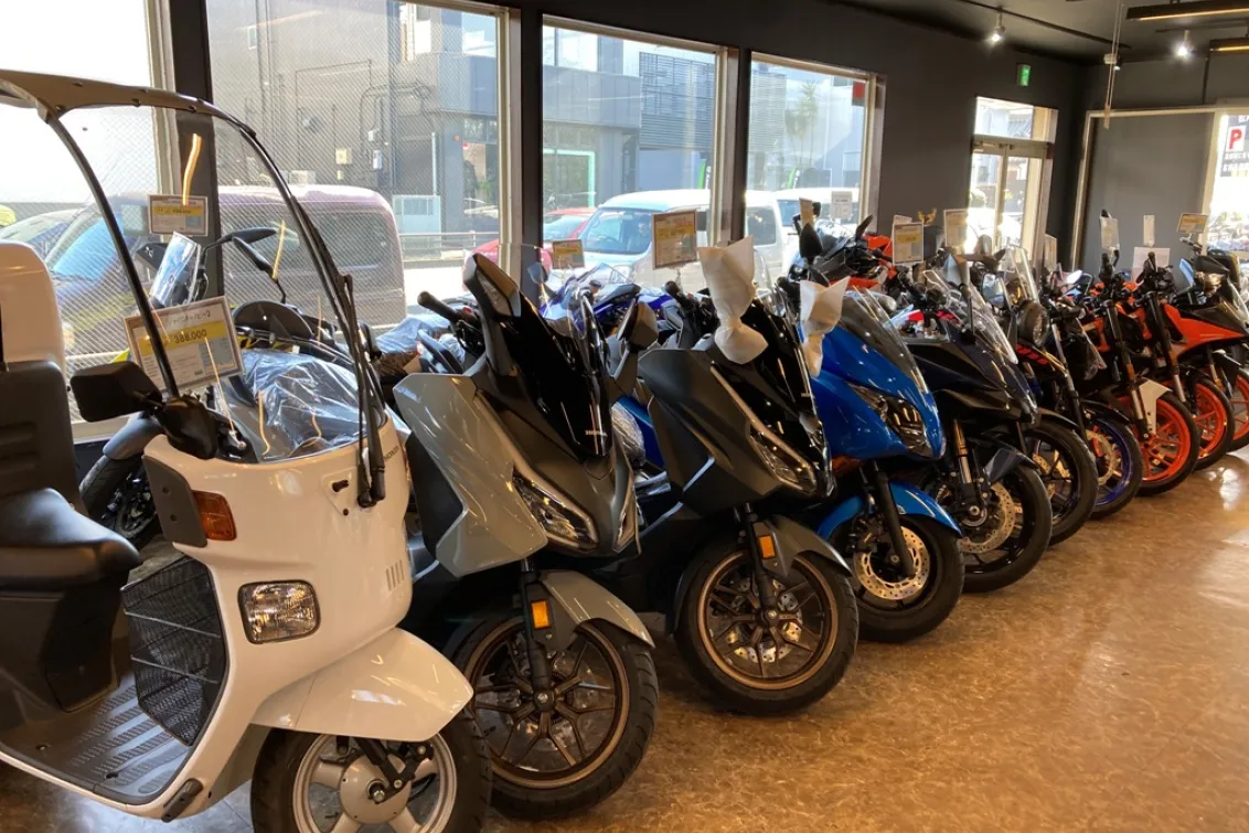 株式会社ビー・フリー_ビーフリー松戸店_店内