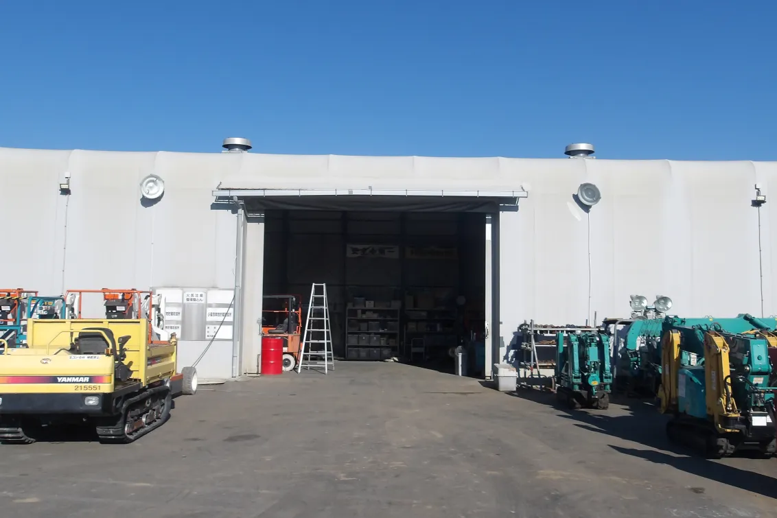 株式会社電動舎_西多摩営業所_取扱い建機の一部