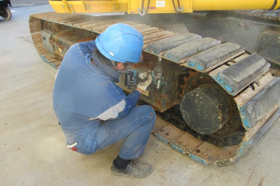 株式会社電動舎_水戸営業所_整備風景