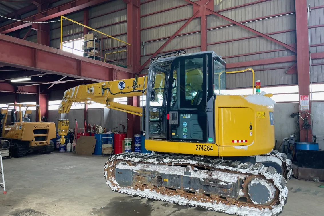 株式会社電動舎_青森営業所_取扱い建機の一部