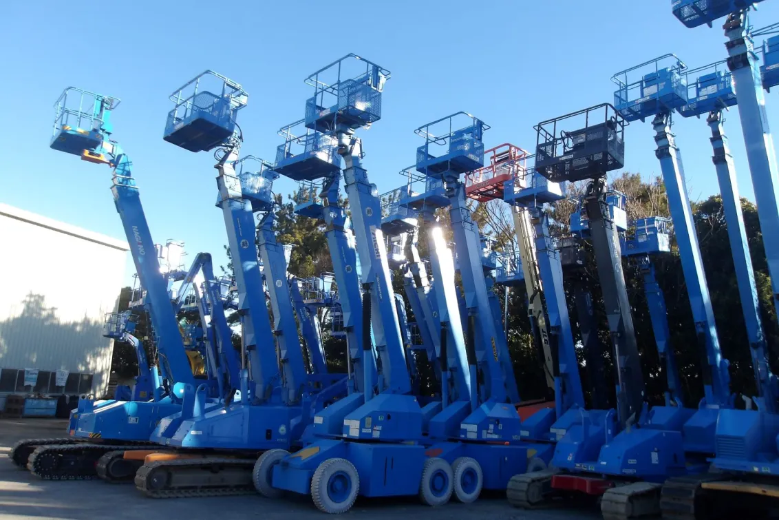 株式会社電動舎_名古屋支店_取扱い建機の一部