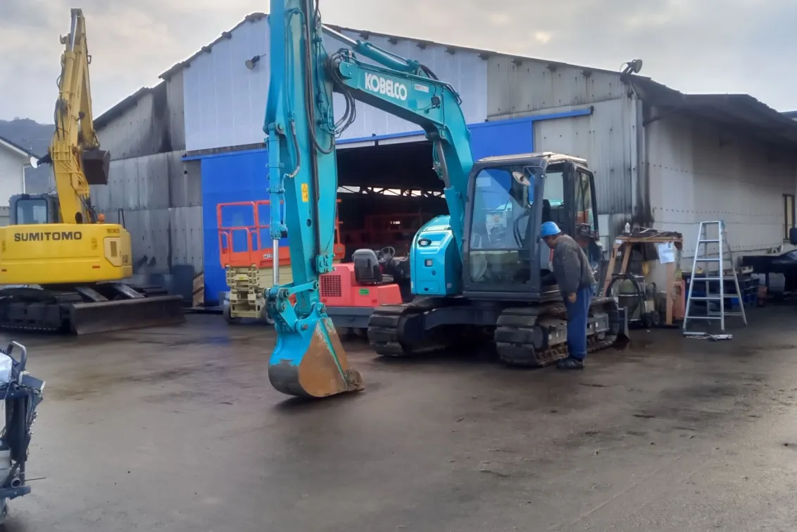 株式会社電動舎_四国営業所_整備風景