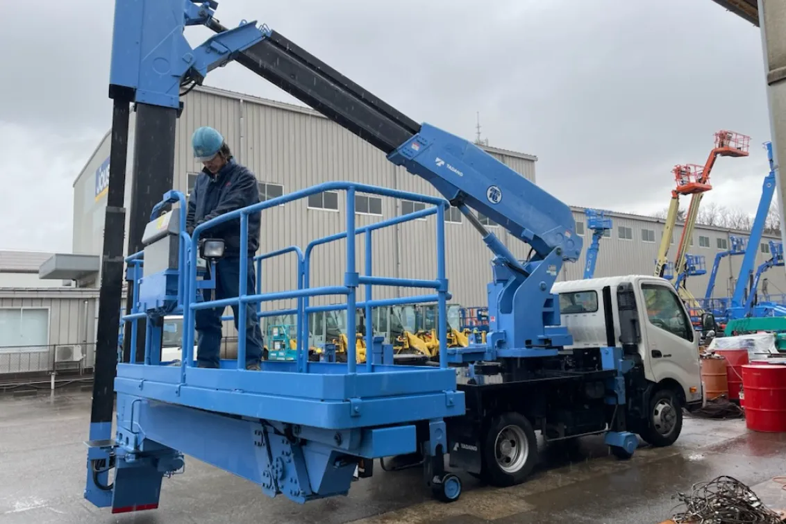 株式会社電動舎_北陸営業所_整備風景