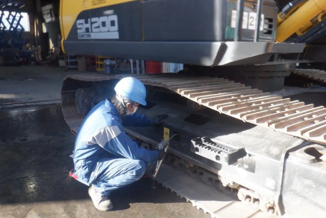 株式会社電動舎_甲信営業所_整備風景