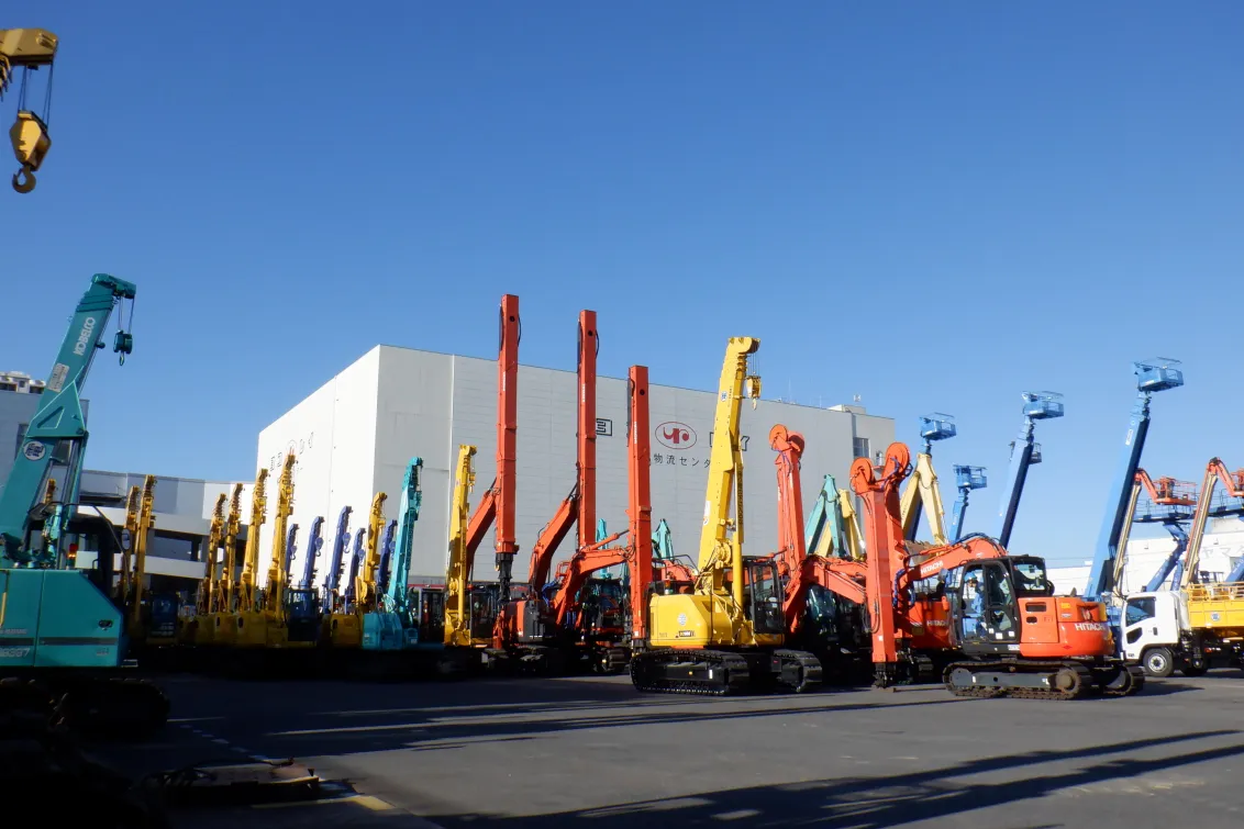 株式会社電動舎_横浜機材センター_取扱い建機の一部