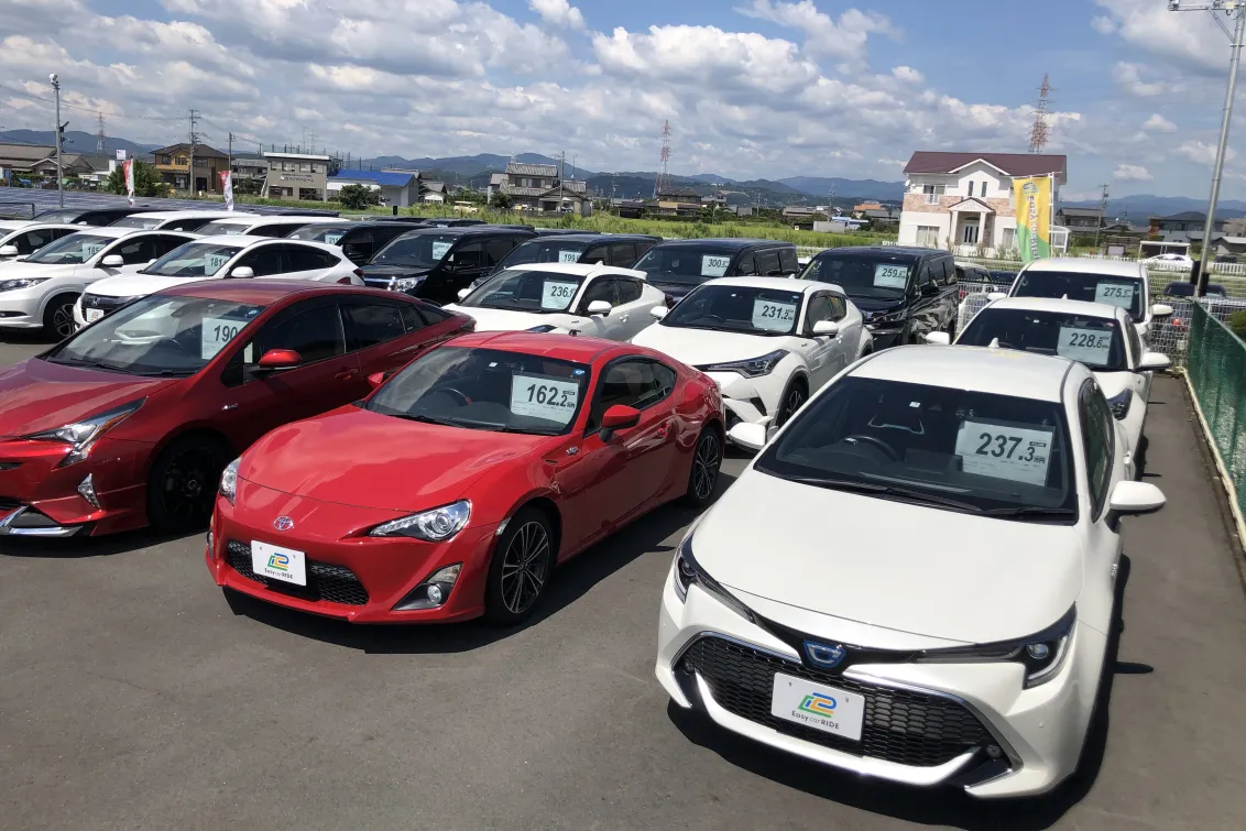 双日オートグループ東海_在庫写真