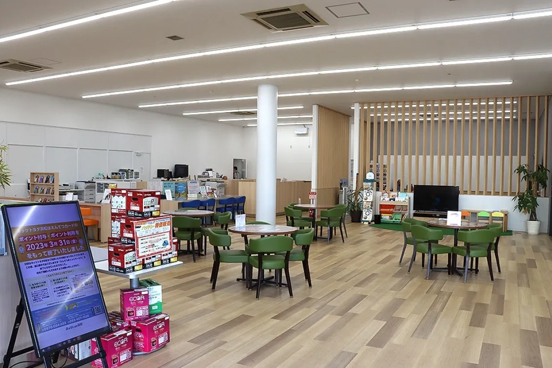 静岡トヨタ_高台店_内観