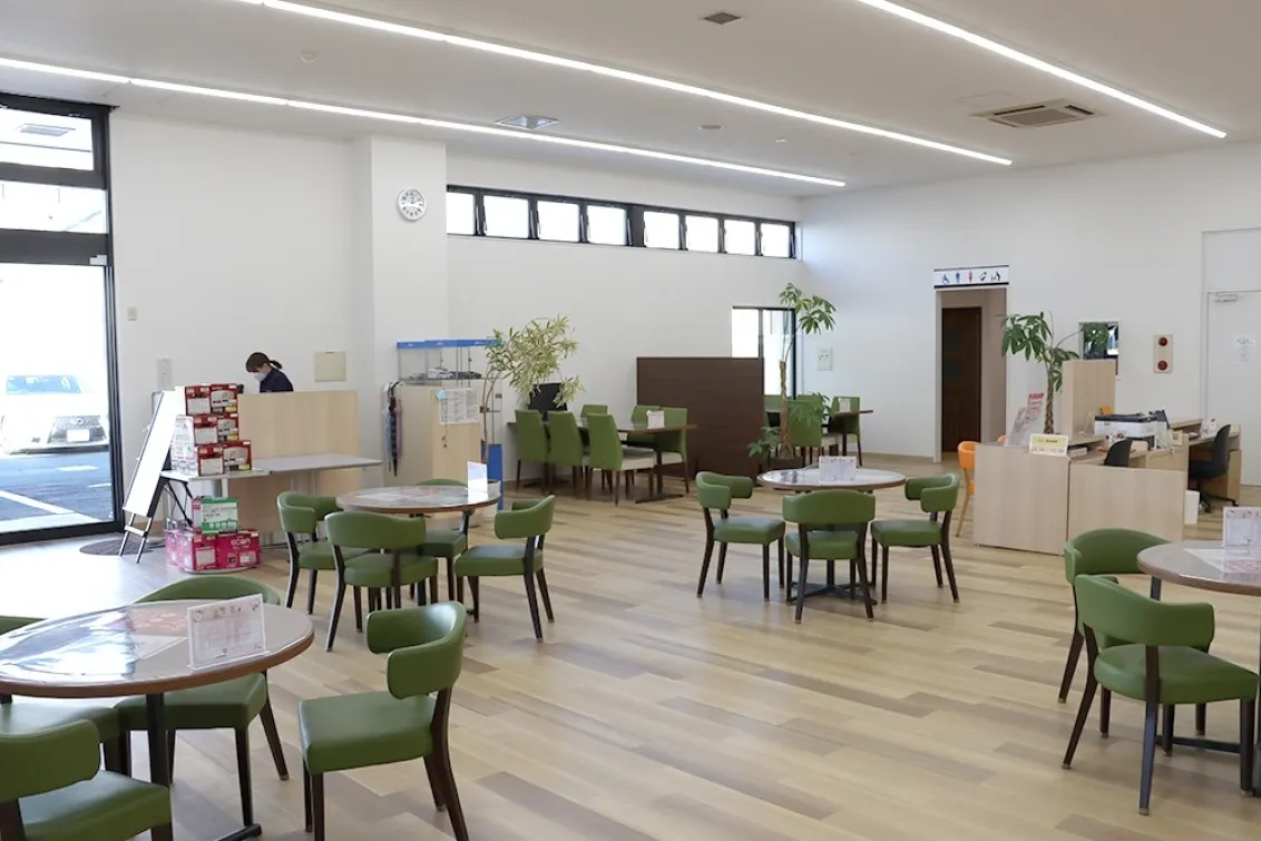 静岡トヨタ_高台店_内観2