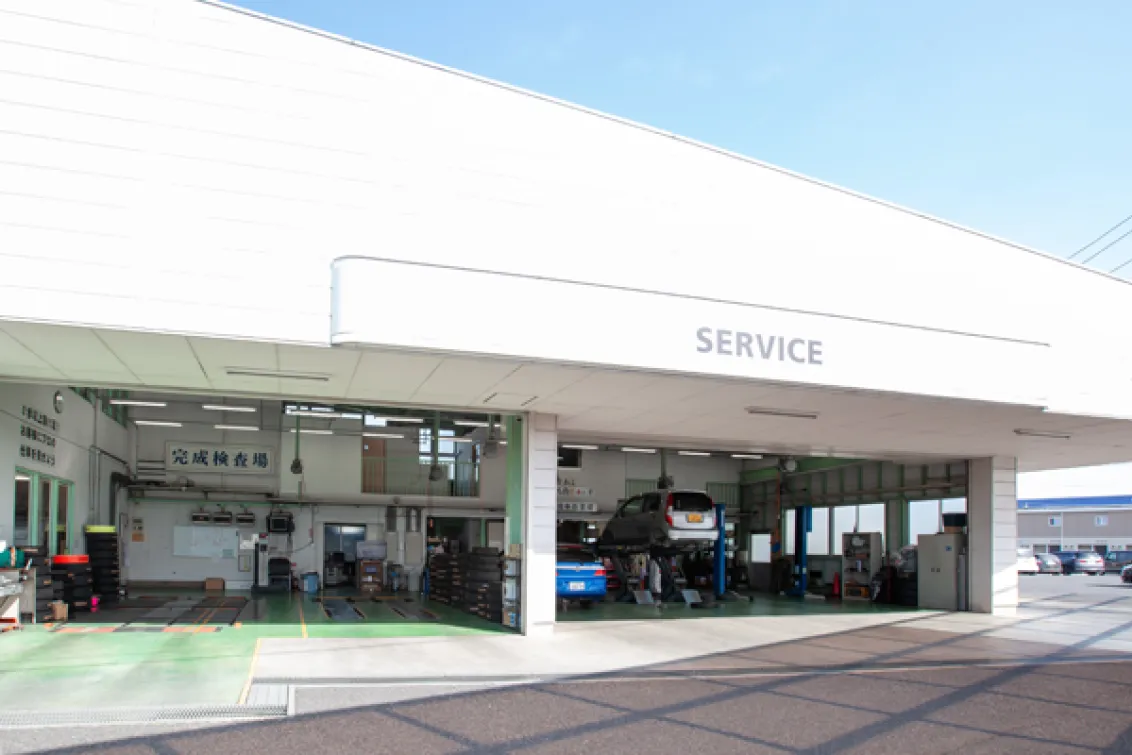 ホンダ_株式会社おくざわ_ホンダカーズ佐野　田島店_整備場