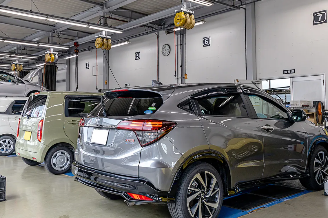 ホンダ_ホンダ四輪販売山陽_加古川店_整備場