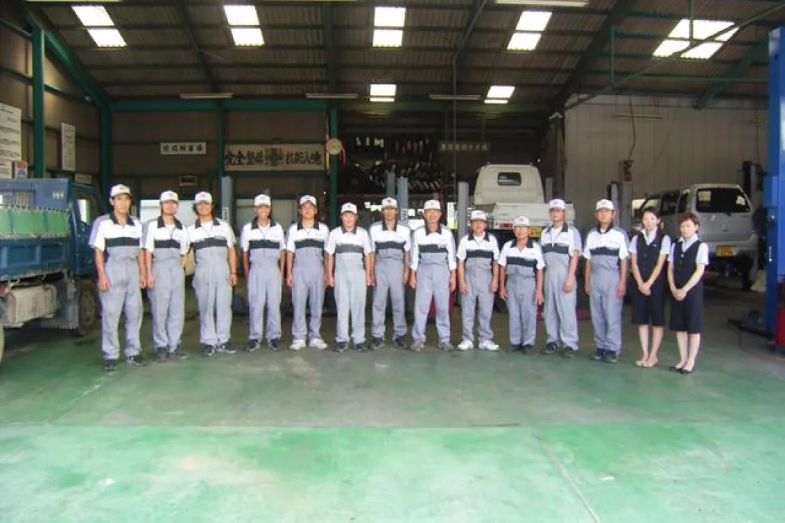 株式会社堀口自動車_本社_スタッフ