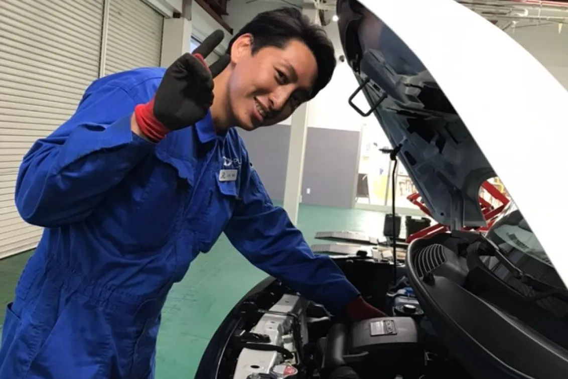 ディープラス株式会社_四日市店_整備風景