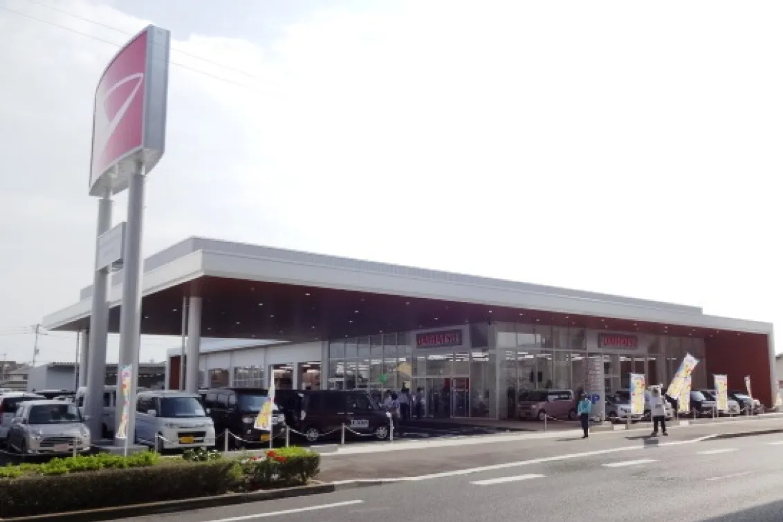 ダイハツ_株式会社香川ダイハツモータース_高松香西店_店舗風景