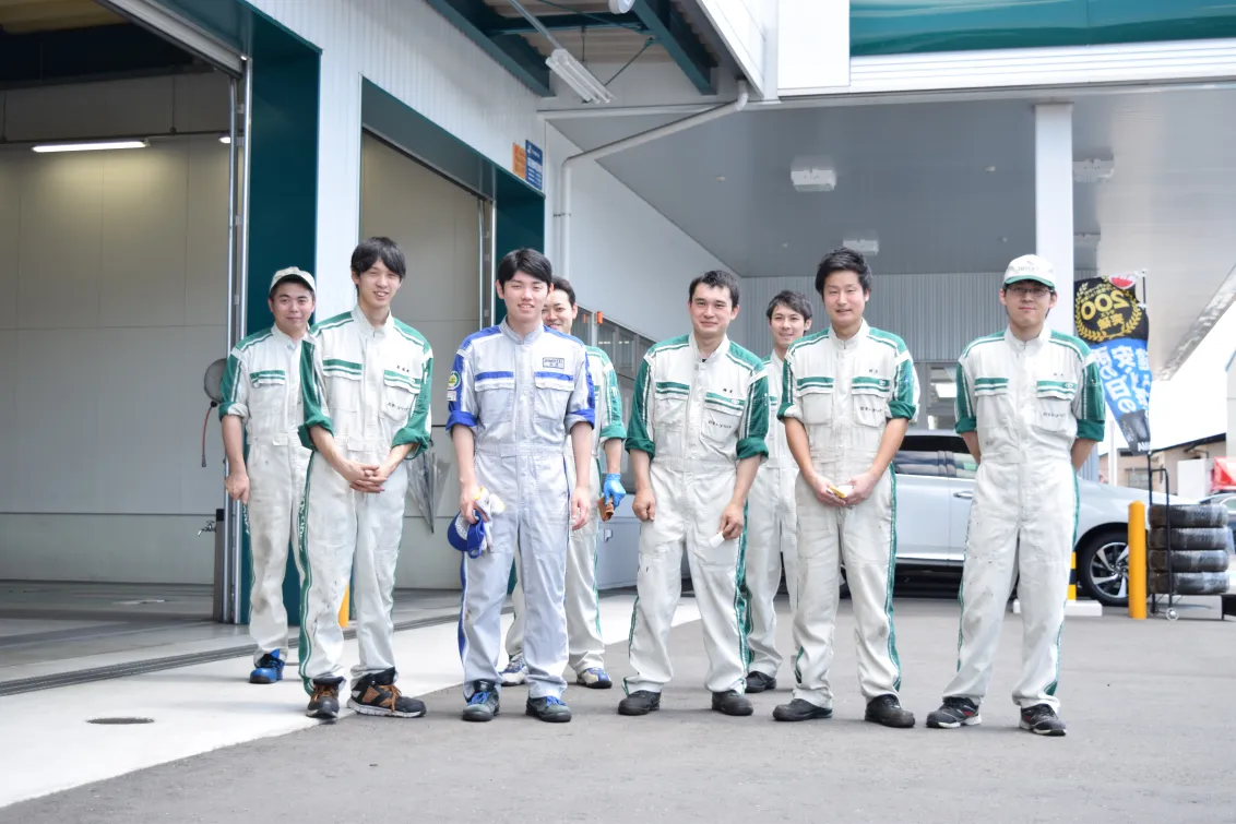 岩手トヨペット株式会社_盛岡支店_集合写真