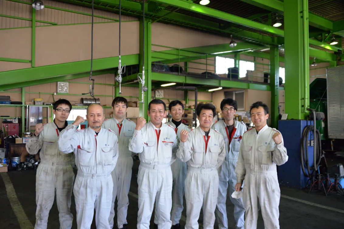 吉川自動車運送株式会社_サービス部_自動車整備士