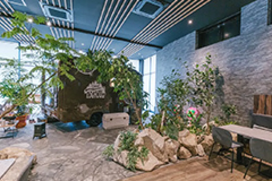 ダイレクトカーズ_店舗内装