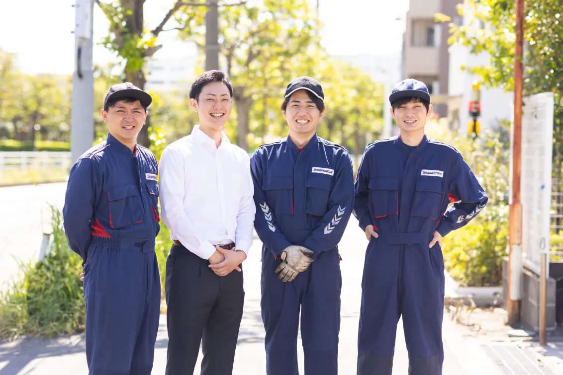 ブリヂストンタイヤサービス東日本株式会社 ＿熊谷店＿スタッフ写真