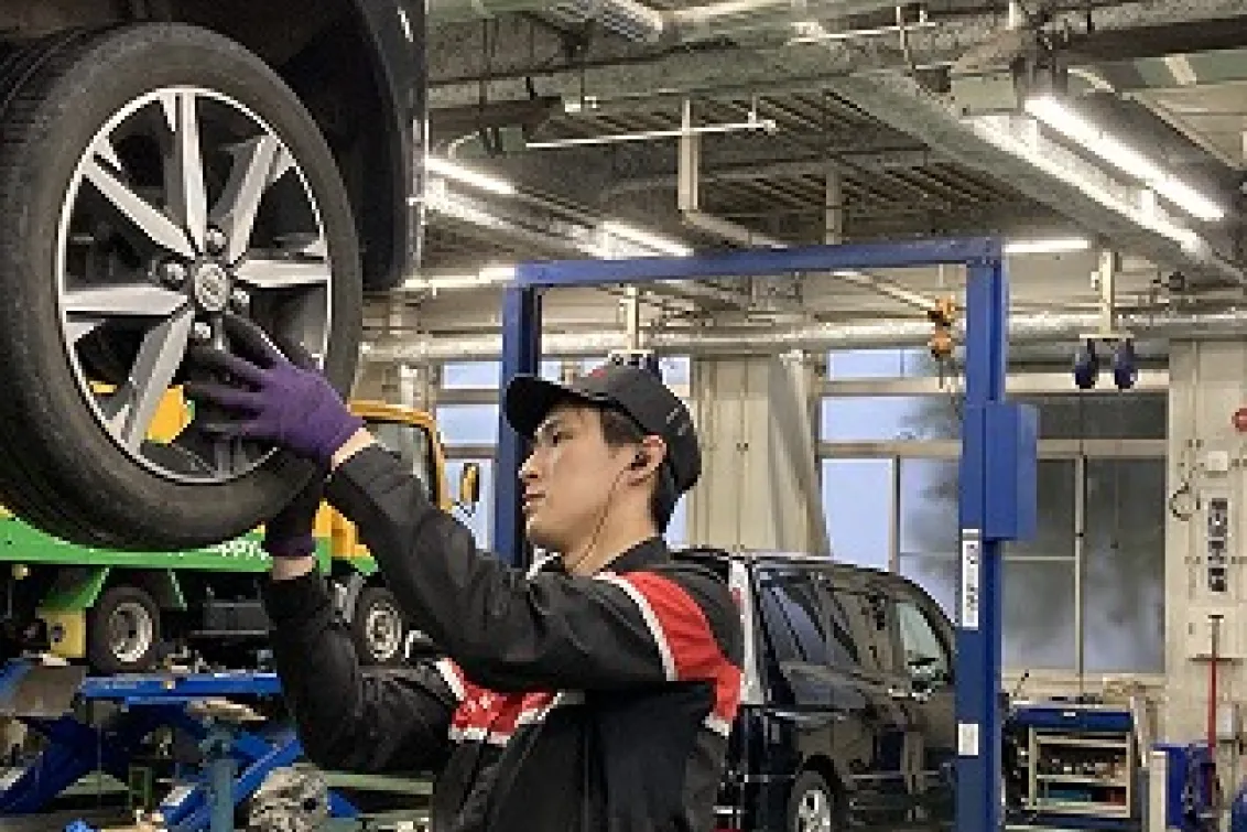 日産_ 埼玉日産自動車株式会社_ふじみ野店_メカニックスタッフ