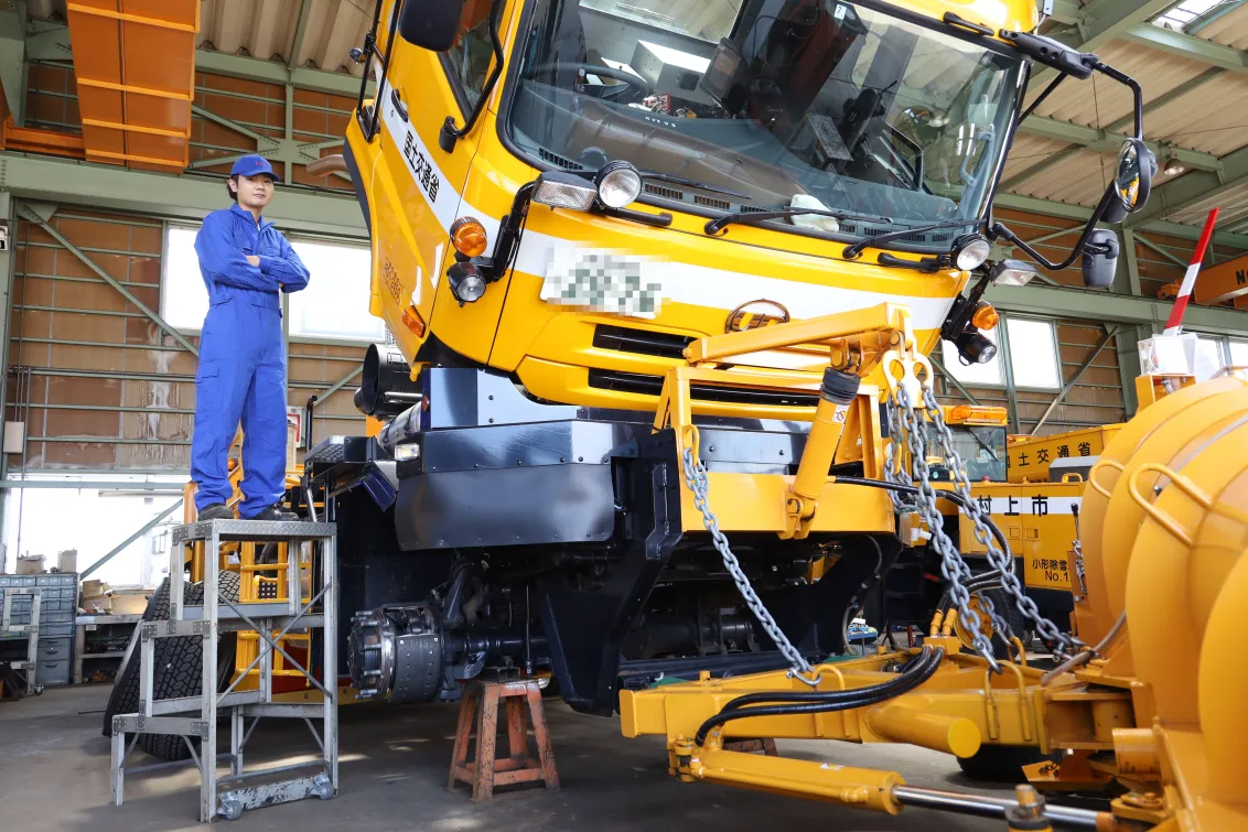 株式会社日の出自動車_本社_整備士