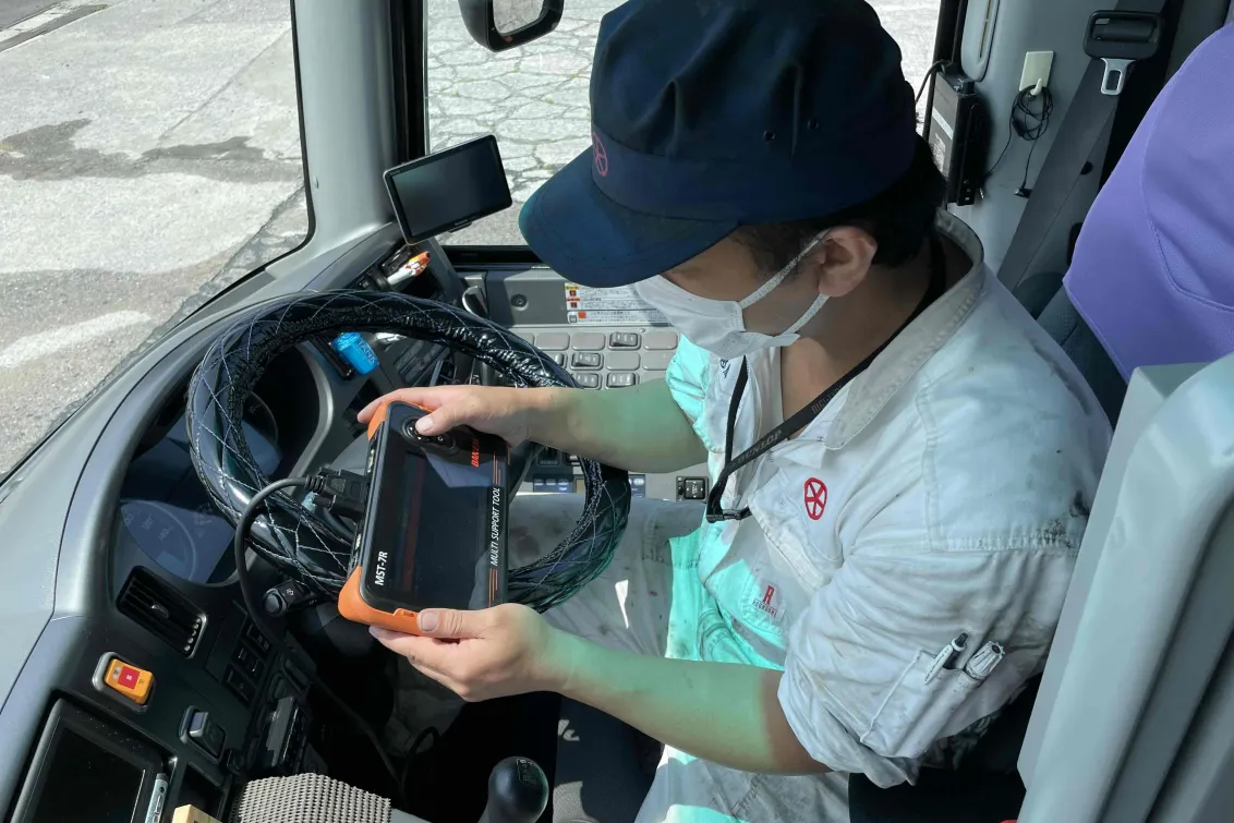 大分交通株式会社_本社_整備士