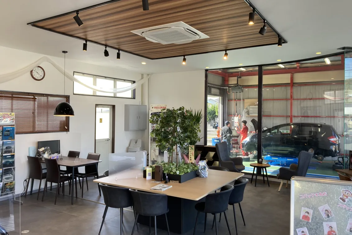 ユアサ自動車株式会社_車検のコバック水島店_内装