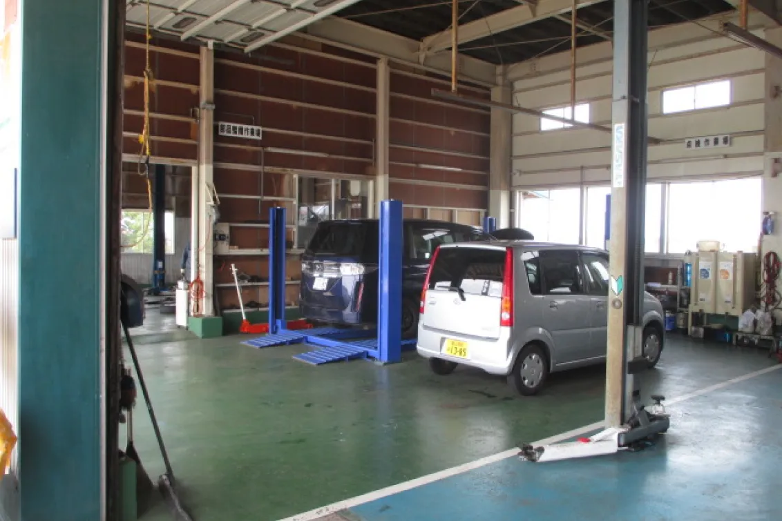 株式会社大信自動車＿工場