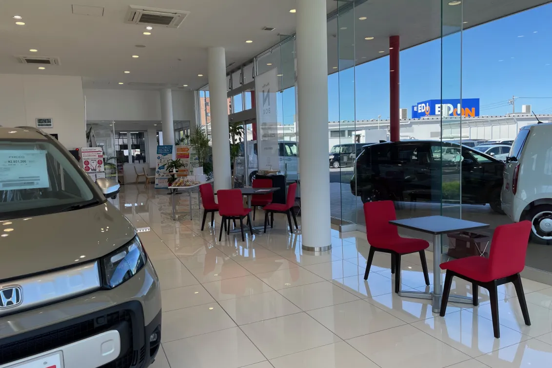 ホンダ_株式会社ホンダ自販岐阜_瑞浪店_店舗内装