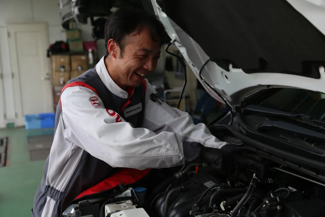 ホンダ_ホンダカーズ徳島中央_鴨島店_整備士2