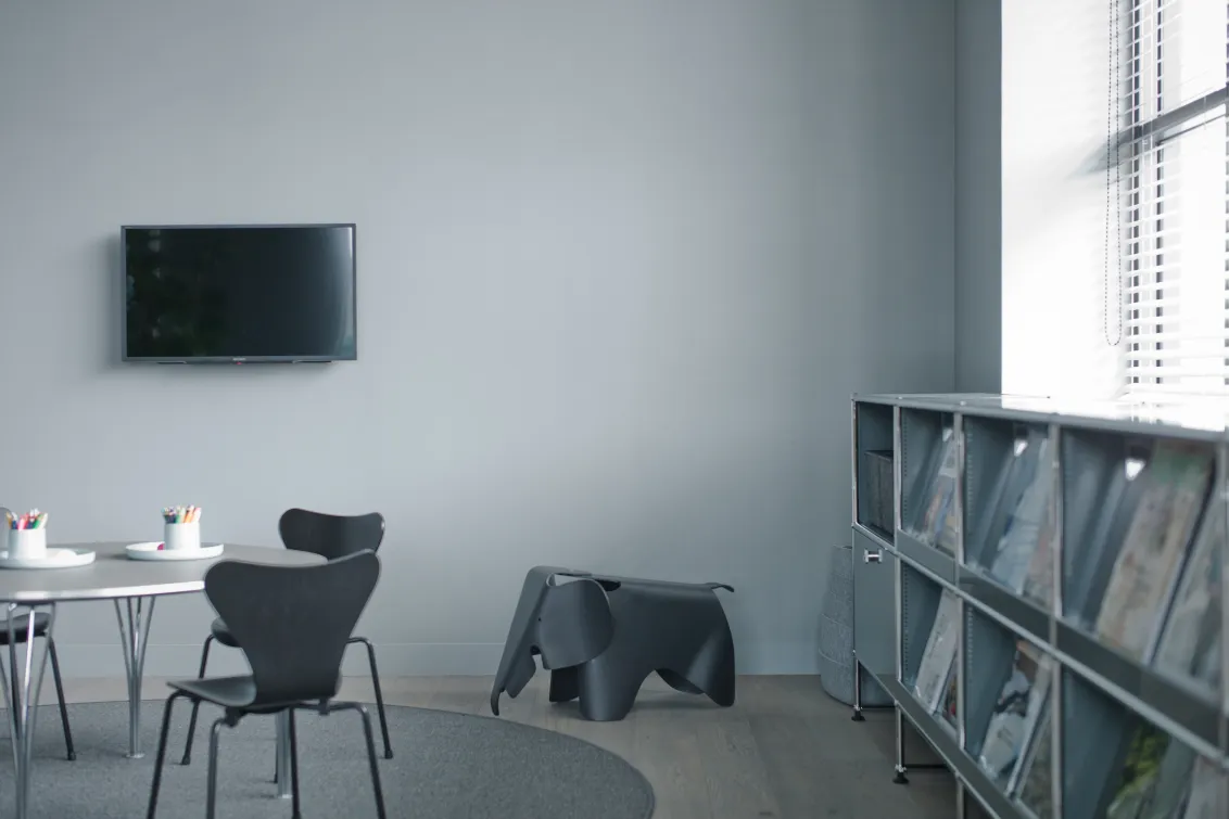 マツダ_西九州マツダ株式会社_唐津店_内観3