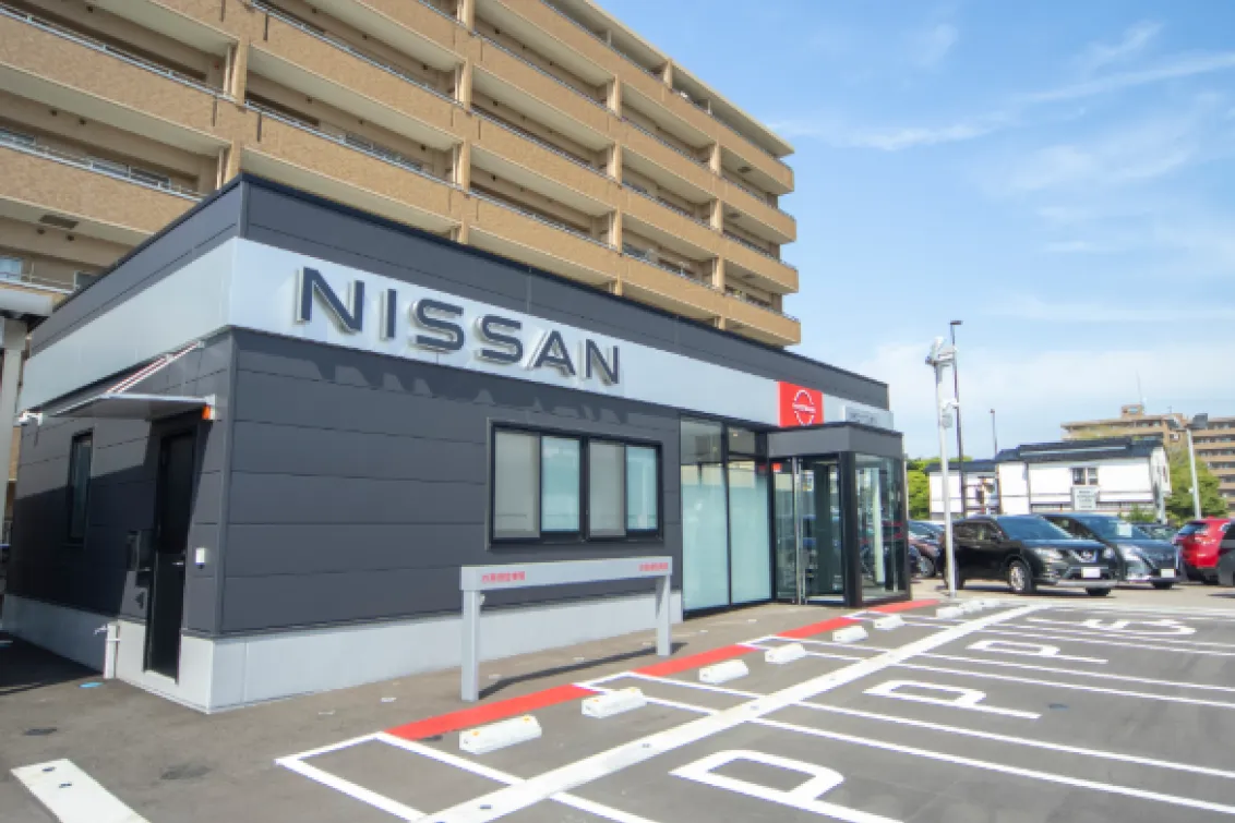 UCAR野々市店_店舗外観