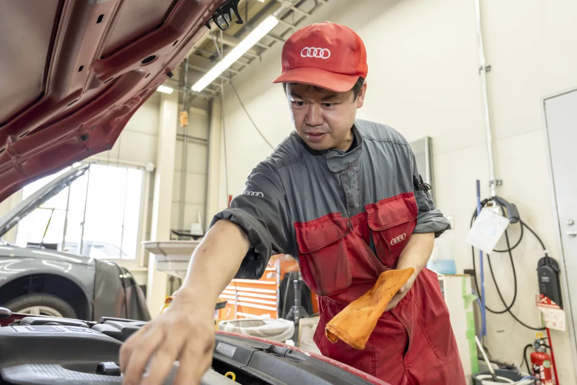 アウディ_株式会社羽中田自動車工業_Audi 山梨_自動車整備士