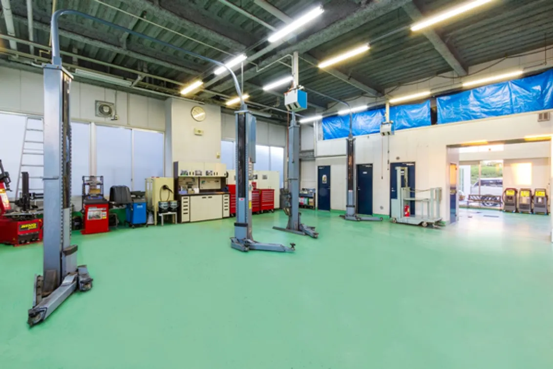 株式会社ブラザー・オートサービス＿工場