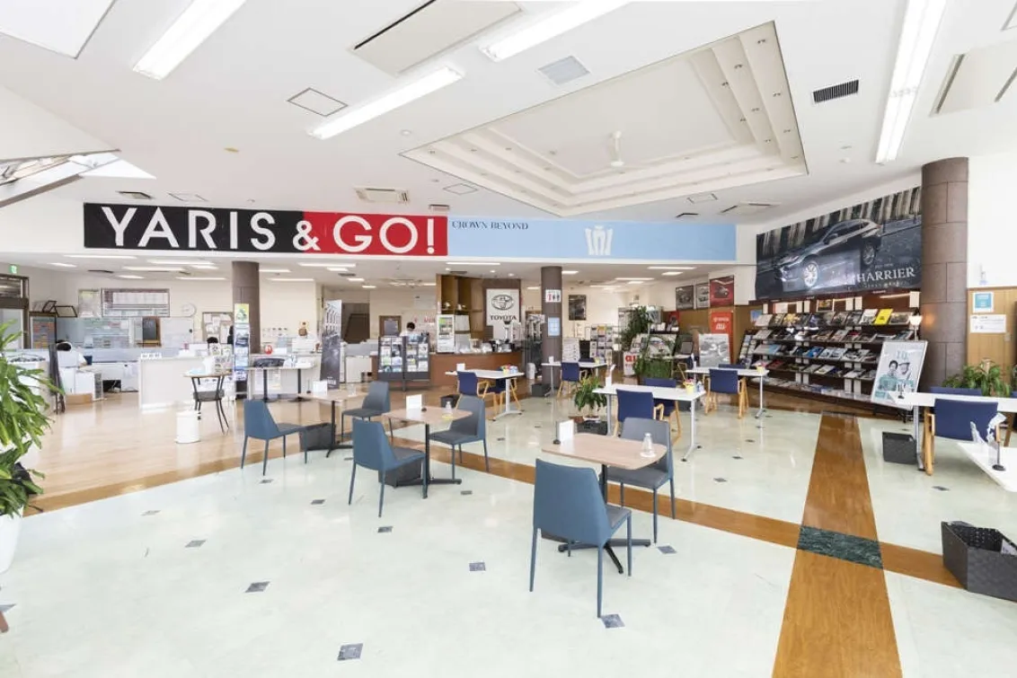 福島トヨタ自動車株式会社＿白河店＿店舗内観