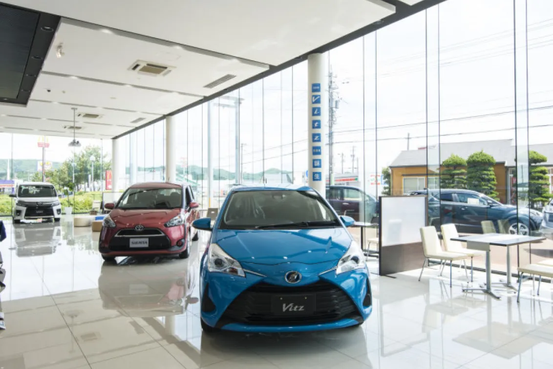 ネッツトヨタ石川株式会社＿羽咋店＿店舗内