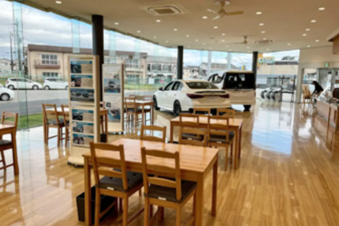 日産プリンス奈良販売株式会社_法隆寺店_店舗内装