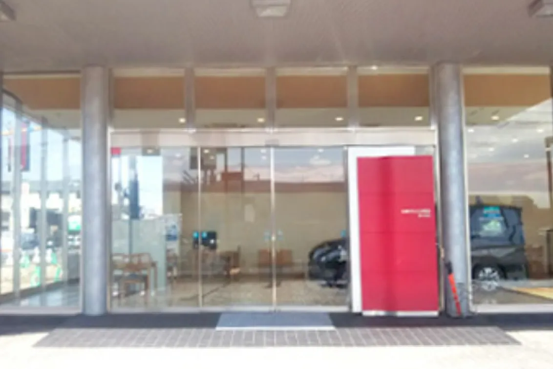 日産プリンス奈良販売株式会社_西大和店_店舗外観