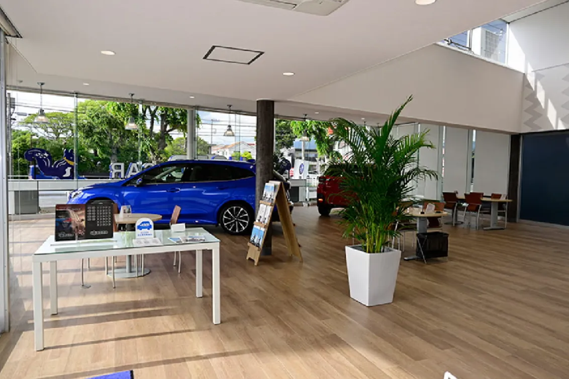 静岡スバル自動車株式会社_カースポット三島店_店舗
