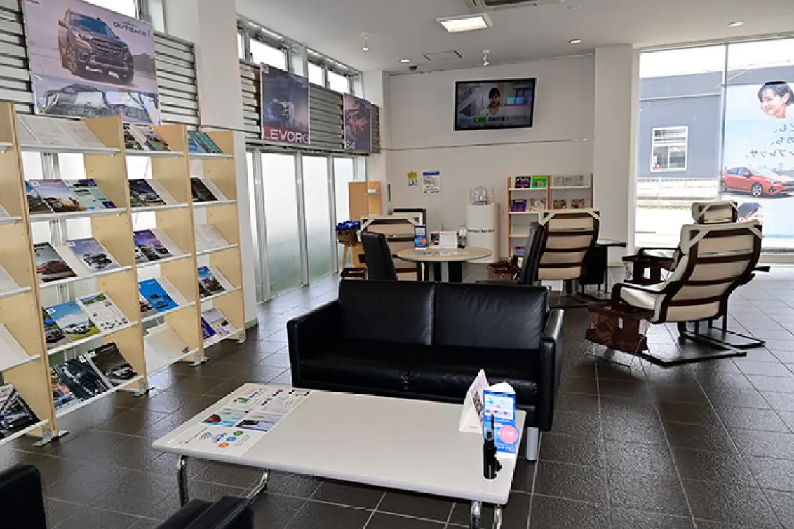 静岡スバル自動車株式会社_富士宮店_店舗