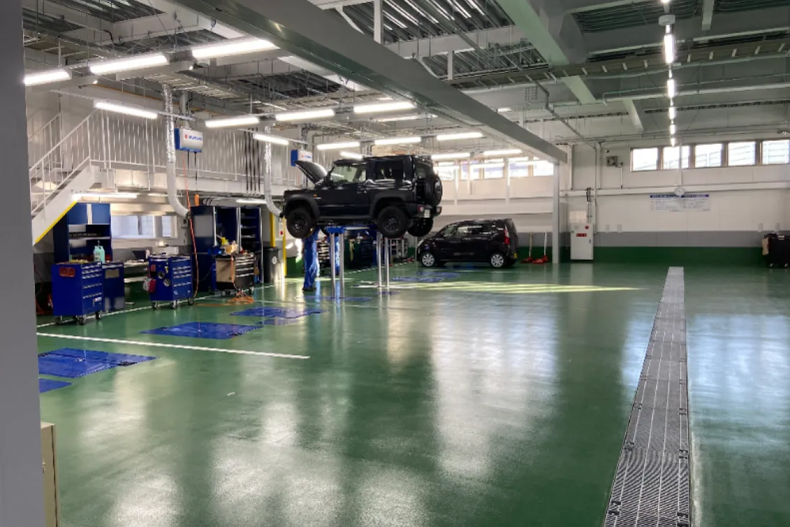 スズキ＿株式会社スズキ自販大分＿スズキアリーナ別府＿店舗内装